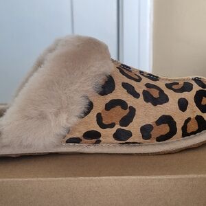 Leopard Print Fur Lined Women's Slippers